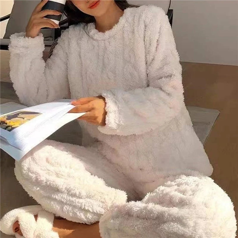 Women's Pajama Sets | Fluffy Fabric, Relaxed Fit, Cozy Two Piece Design 2
