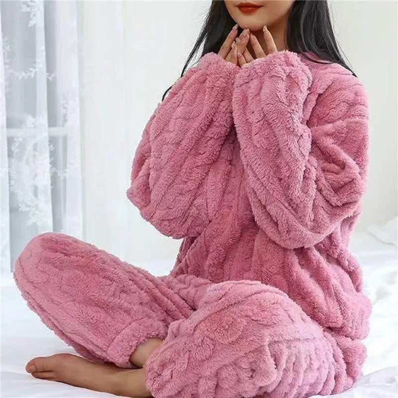 Women's Pajama Sets | Fluffy Fabric, Relaxed Fit, Cozy Two Piece Design 3