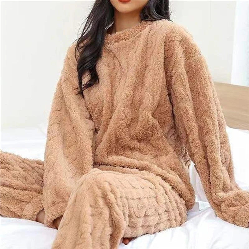 Women's Pajama Sets | Fluffy Fabric, Relaxed Fit, Cozy Two Piece Design 4